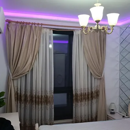 Cozy Flat азур Saints Constantine and Helena