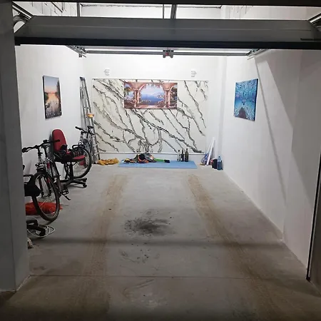 Cozy Flat азур Szent Konstantin és Elena